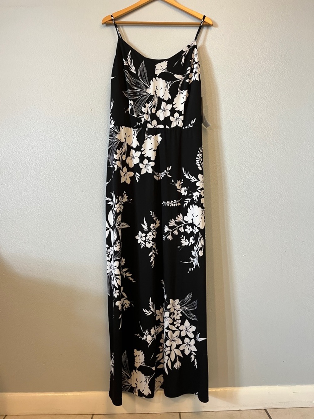 NWT Retro style Black Floral Maxi Dress with Spaghetti Straps